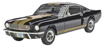 1/24 Shelbly Mustang GT Revell Plastic model kit