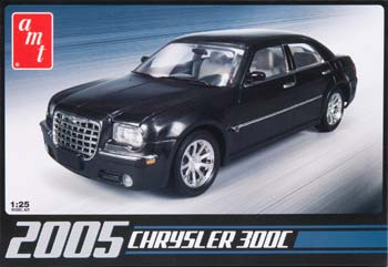 1/25 '05 Chrysler 300c Plastic Model Kit