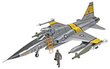 1/48 F-5E TIGER II PLANE