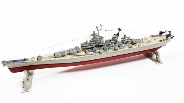 1/535 USS Iowa BB-61