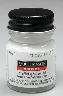 4696 Model Master Gloss White FS17875 1/2 oz
