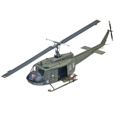 855536 1/32 UH-1D Huey Gunship
