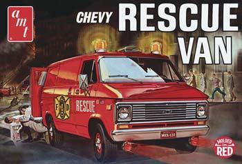 AMT851/12 1/25 '75 Chevy Rescue Van Red