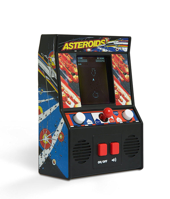 Asteroids Arcade Game
