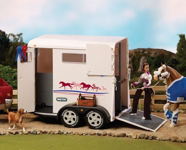 Breyer Traditional Trailer