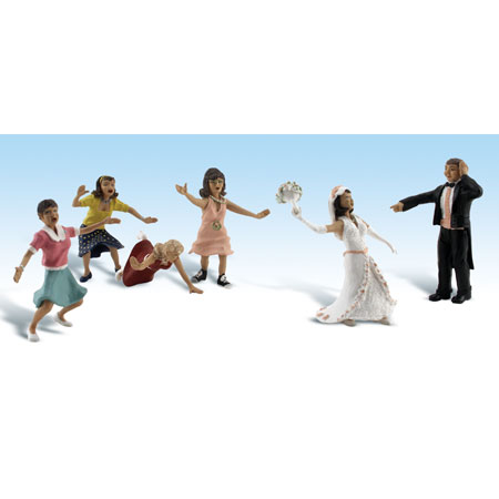 HO Wedding Bouquet Toss