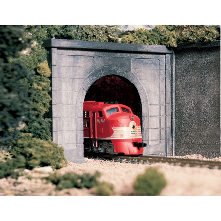 N Single Tunnel Portal, Concre